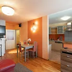 Zentrales Apartment In U-Bahn Naehe & Hauptbahnhof